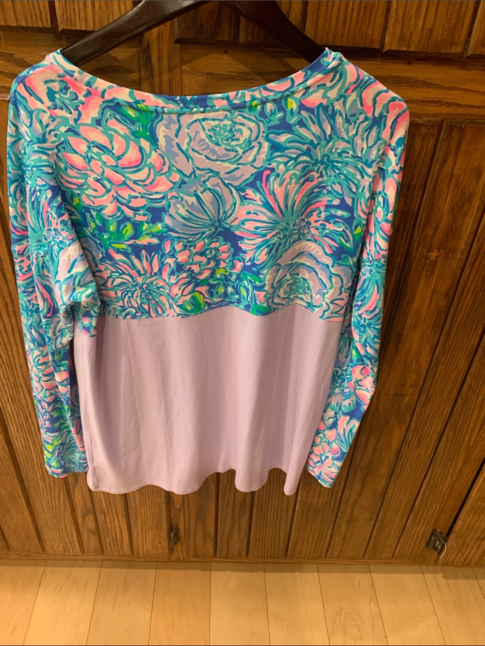 Lilly Pulitzer Pink and Blue Floral Panel Long-Sleeve Top size Small - Picture 2 of 5